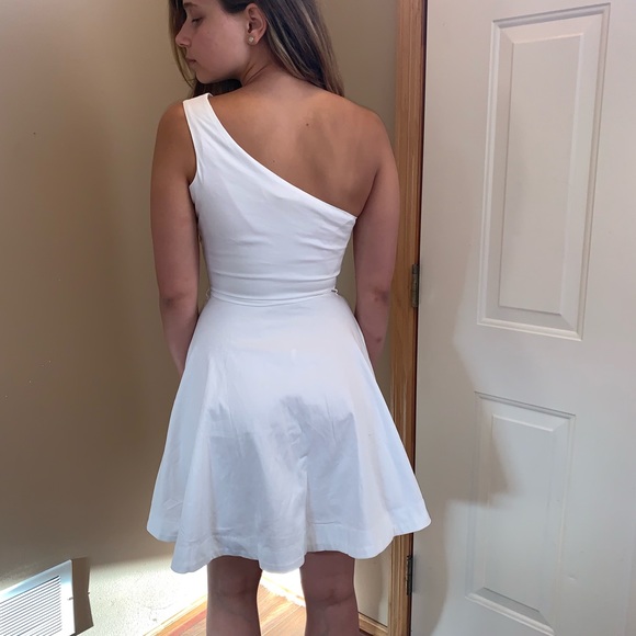 Lola White Dress - Picture 2 of 3